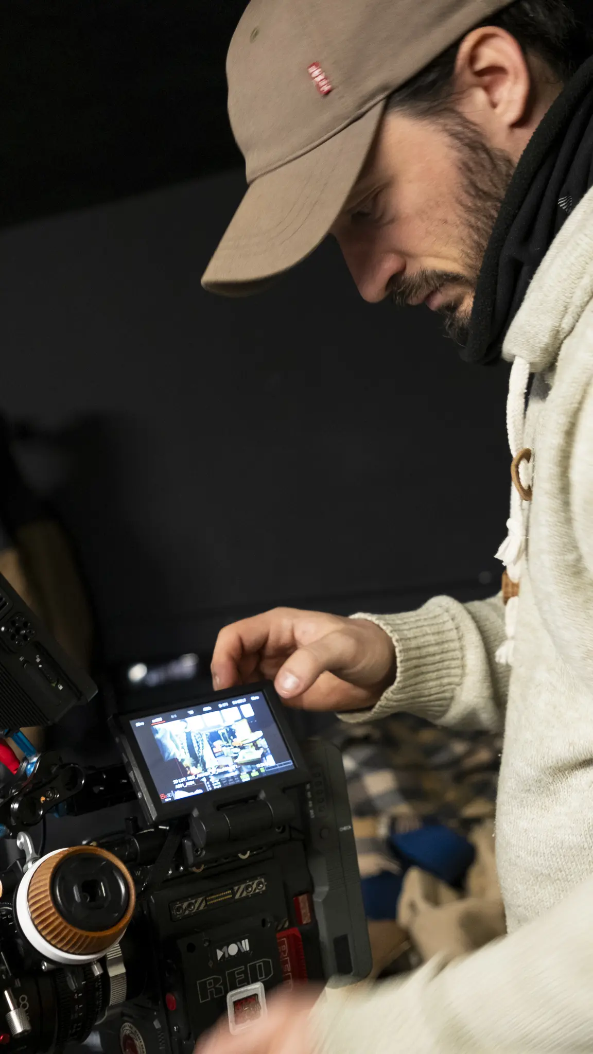 bambola-videoclip-musicale-maria-carola-foto-backstage-luca-martino-47.webp
